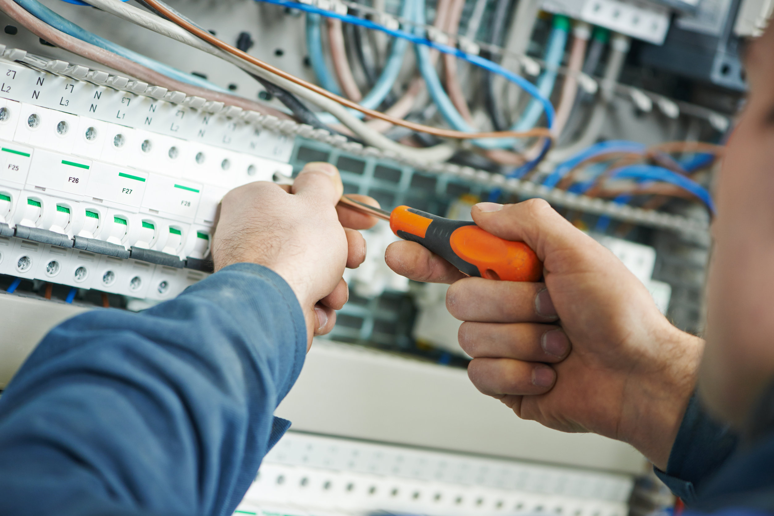 Corpus Christi Electrician Electrical Services Repairs Mathews CCAC   Electrical Repairing 